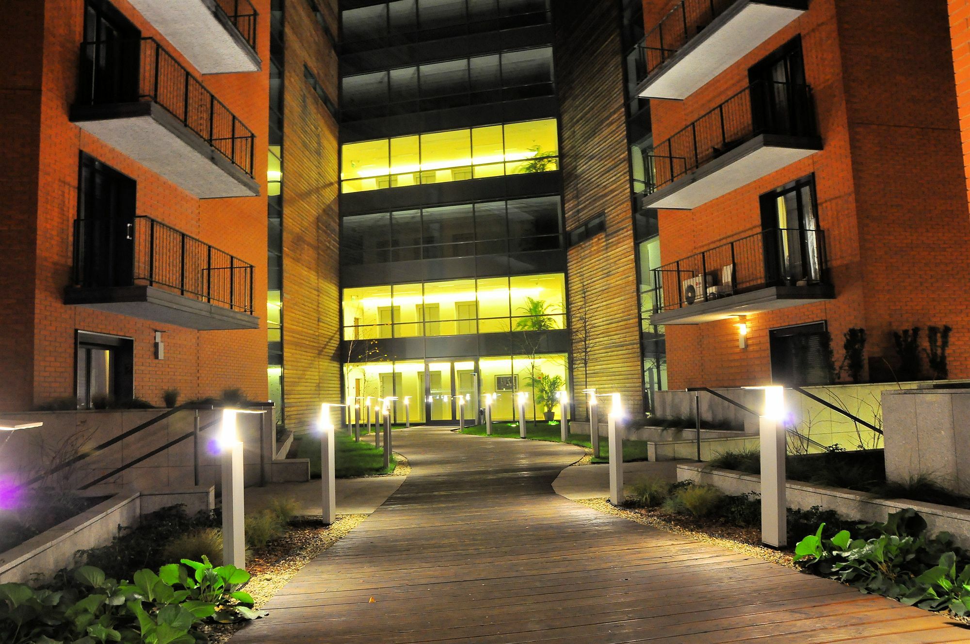 Angel City Center Krakow Aparthotel Eksteriør billede