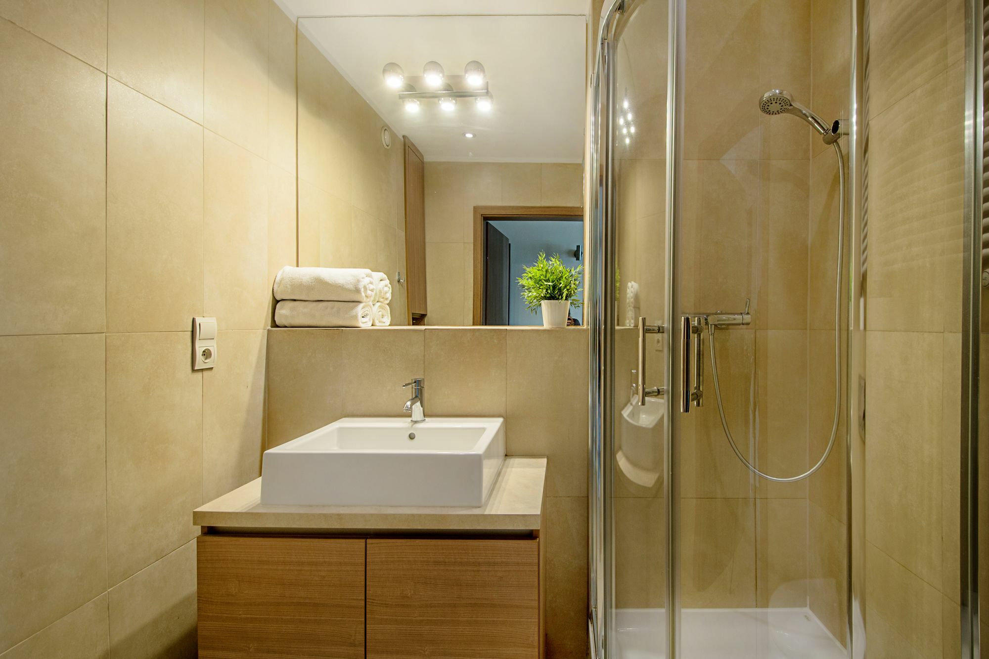 Angel City Center Krakow Aparthotel Eksteriør billede